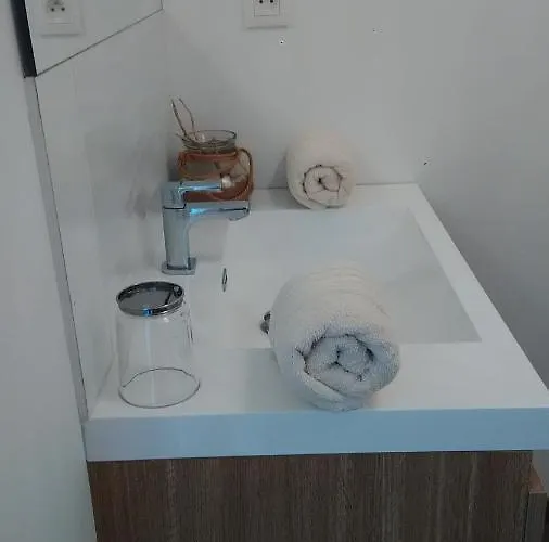 Bed and Breakfast Et Petit Dejeuner Pres De La 3*